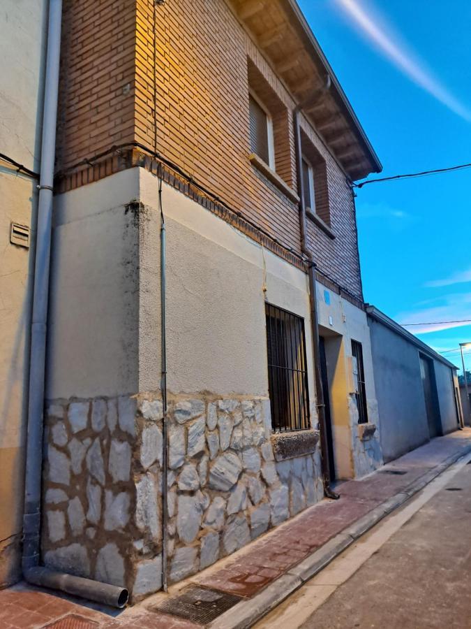 Castrillo de la Vega Casa Con Jardin A 5' De Aranda De Dueroヴィラ エクステリア 写真